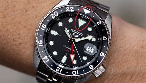 how to set a gmt watch